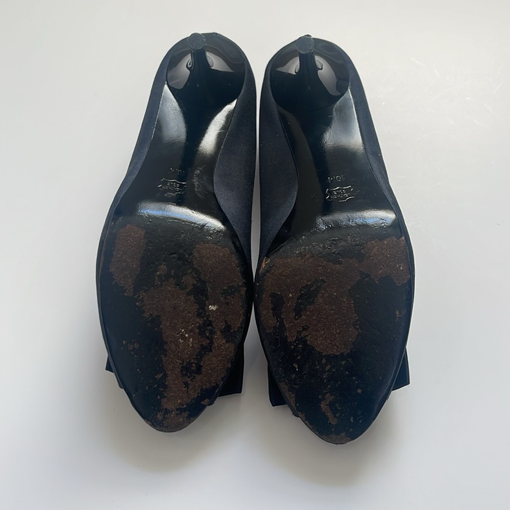 White House Black Market Rachel Satin Black Peep Toe Heels Size 10 - Picture 8 of 8